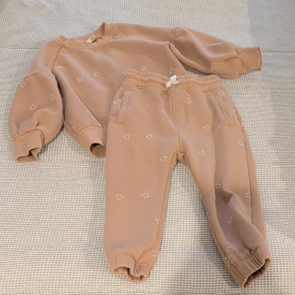 Rylee + Cru Pink Star Joggers Set